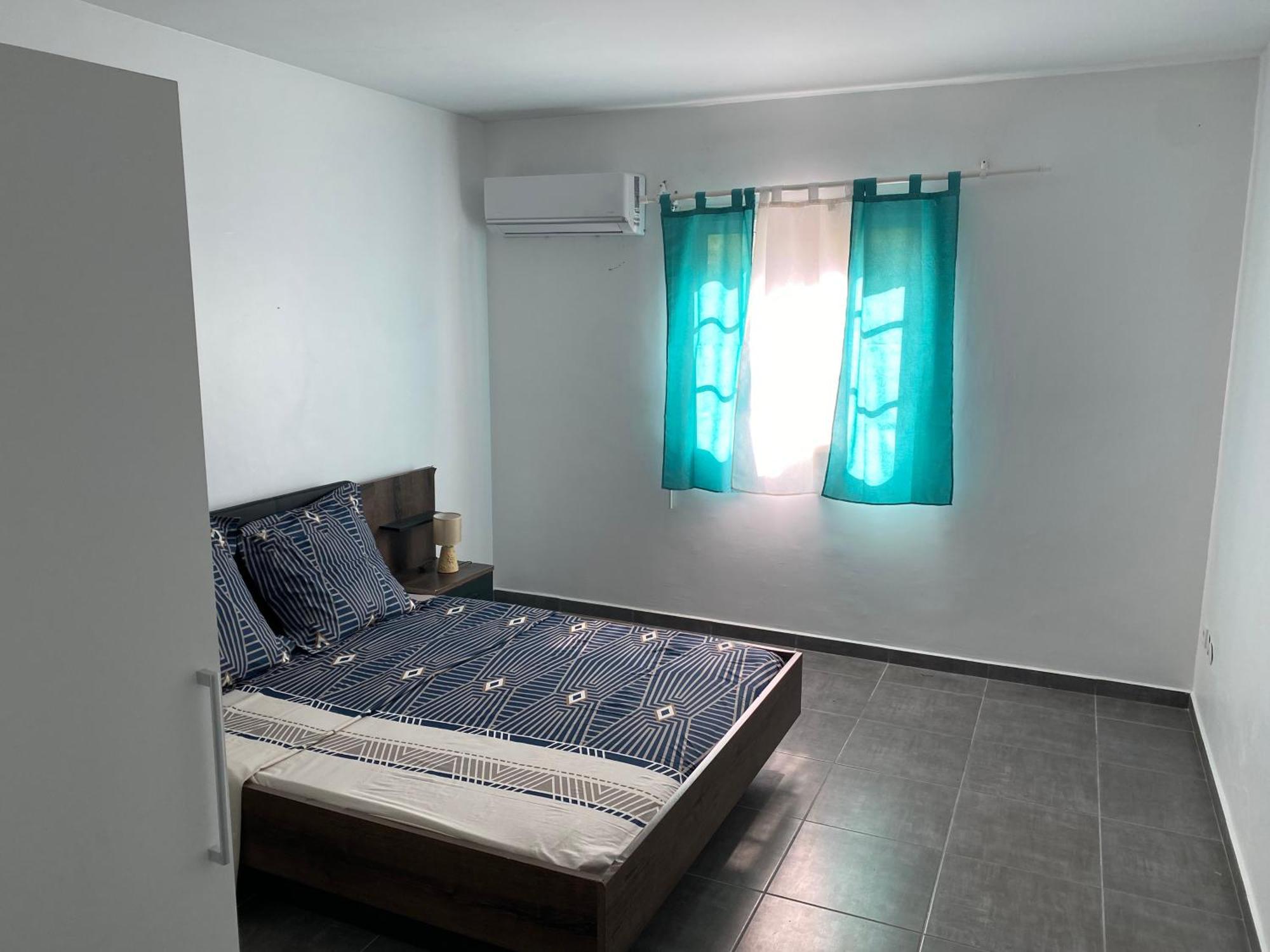 Le Domaine De Kazo Kilou Titine Apartment เลอโกซิเยร์ ภายนอก รูปภาพ